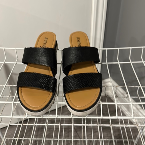 Just Fab Lark Slip on Sandals - Picture 2 of 4